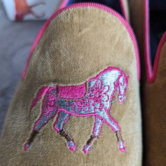 Ronner Equestrian Mimosas Love Velvet Loafers - Picture 11 of 13